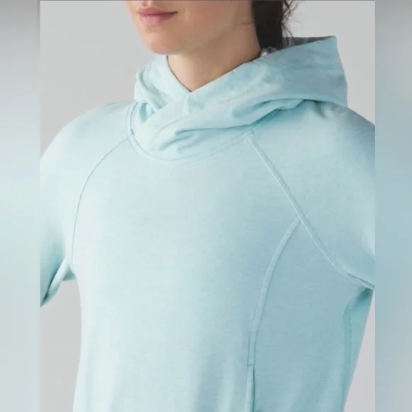 lululemon athletica Aqua Lightweight Pullover Hoodie - Picture 3 of 12